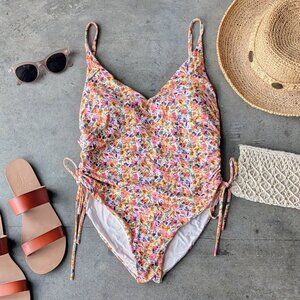 Roxy Floral Side Cinch One-Piece Swimsuit medium